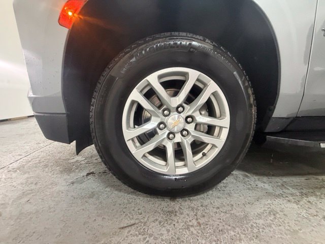 Used 2024 Chevrolet Tahoe LT AWD/4WD image 12