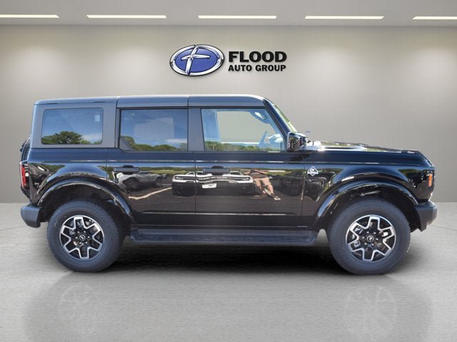 New 2026 Ford Bronco Outer Banks AWD/4WD image 2