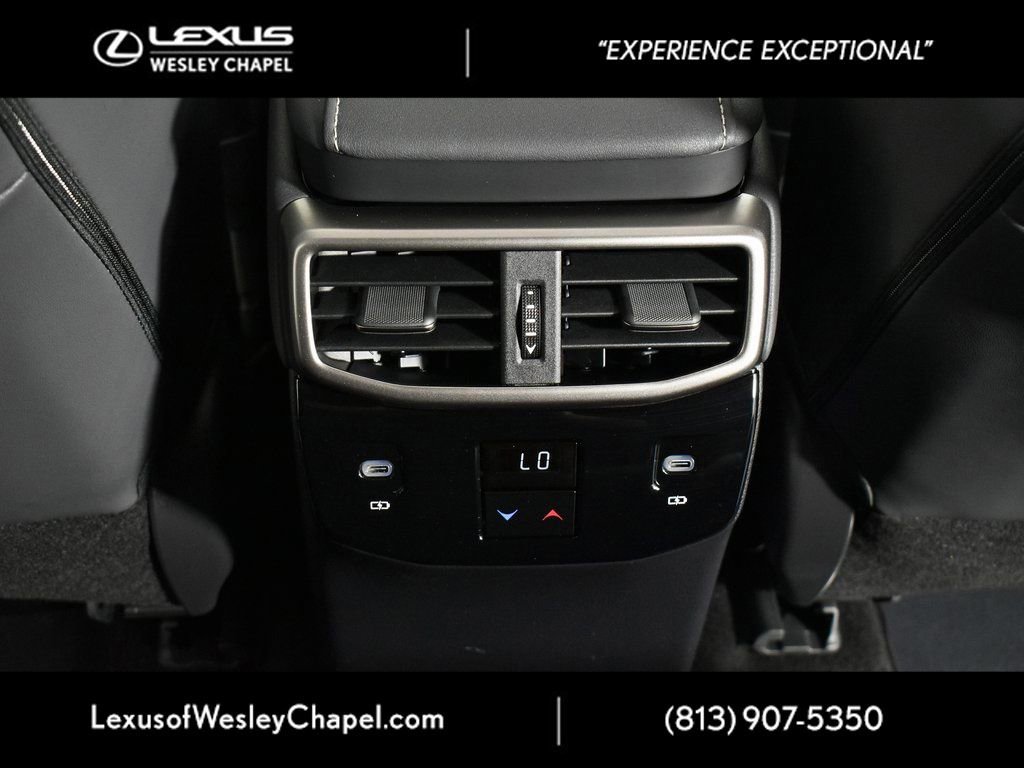 Used 2025 Lexus RX 350 Premium image 24