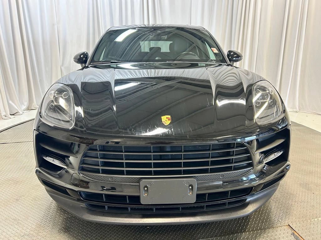 Certified 2021 Porsche Macan AWD/4WD image 32