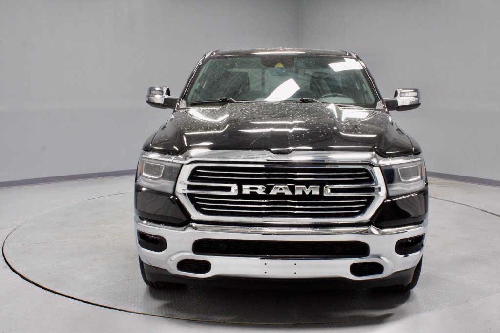 Used 2023 RAM 1500 Laramie AWD/4WD image 5