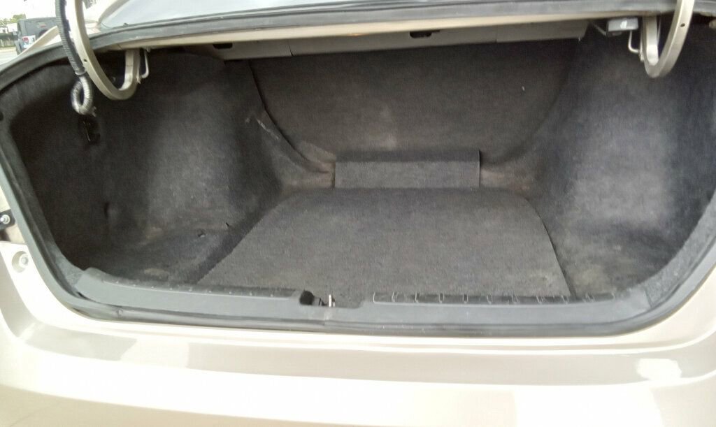 Used 2019 Honda Accord LX image 27