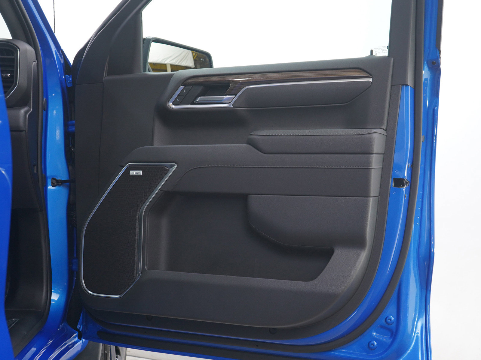 Used 2026 Chevrolet Silverado 1500 RST w/ RST All Star Premium Package image 9