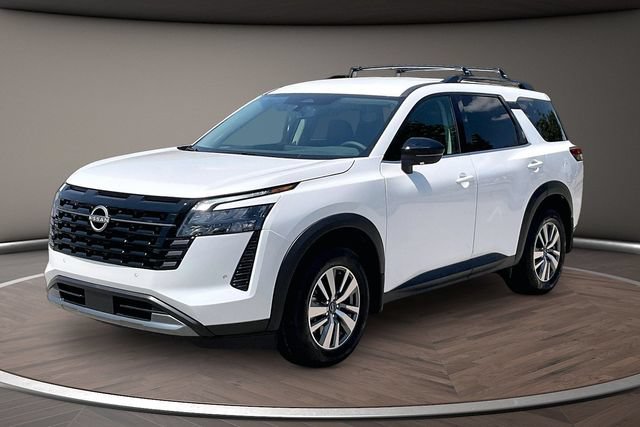 New 2026 Nissan Pathfinder SL