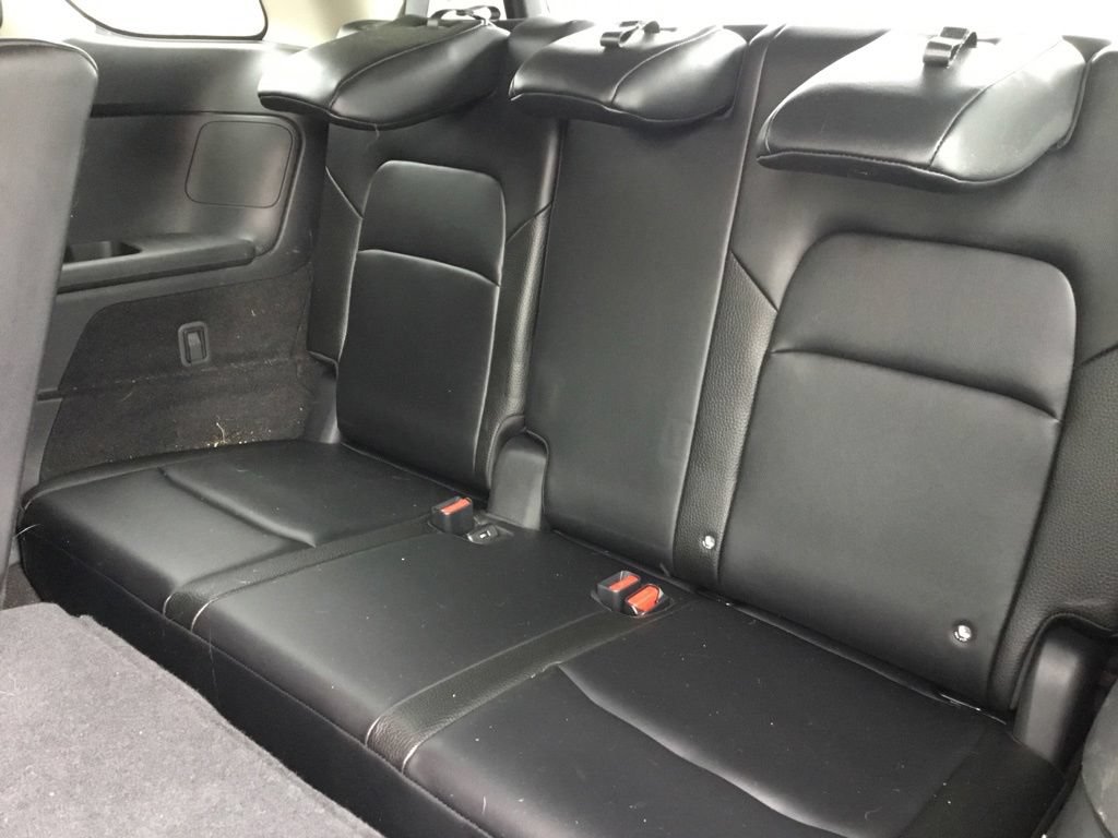 Used 2023 Nissan Pathfinder SL AWD/4WD image 30