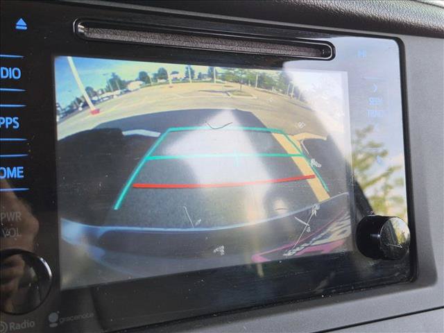 Used 2015 Toyota Sienna XLE FWD image 11