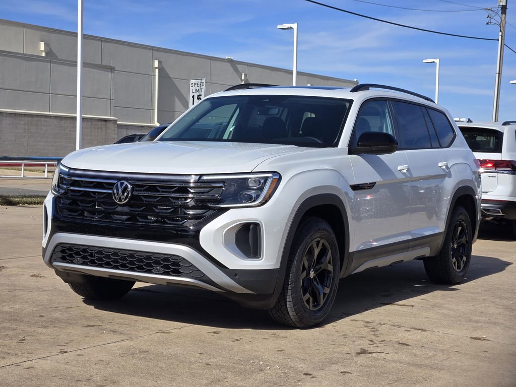 New 2026 Volkswagen Atlas Peak Edition video 2