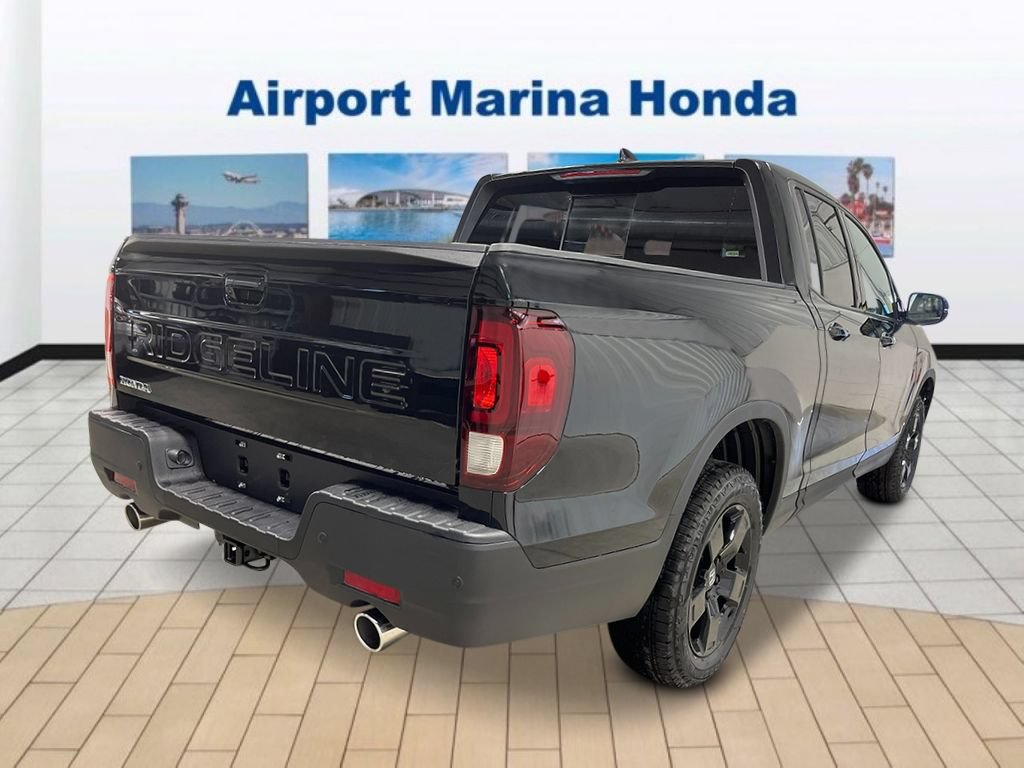 New 2026 Honda Ridgeline Black Edition image 5