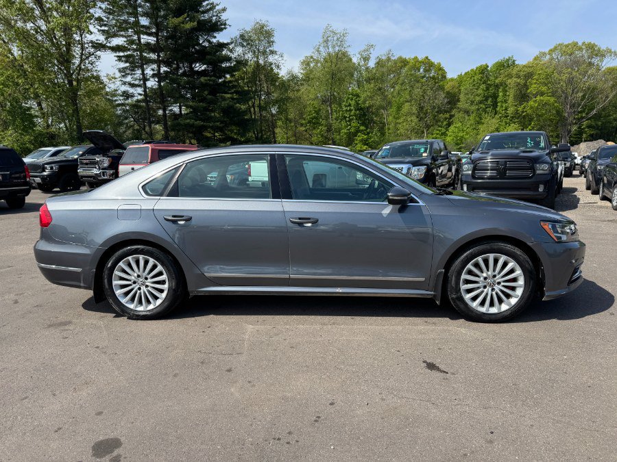 Used 2016 Volkswagen Passat 1.8T SE FWD image 6