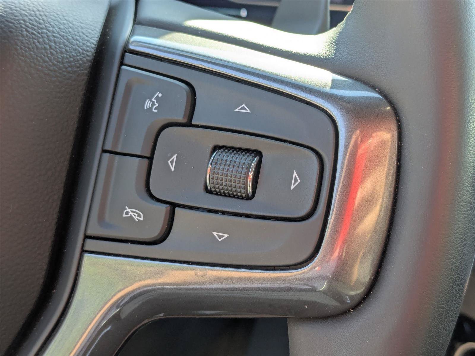 Used 2024 Chevrolet Silverado 1500 High Country w/ Technology Package AWD/4WD image 20