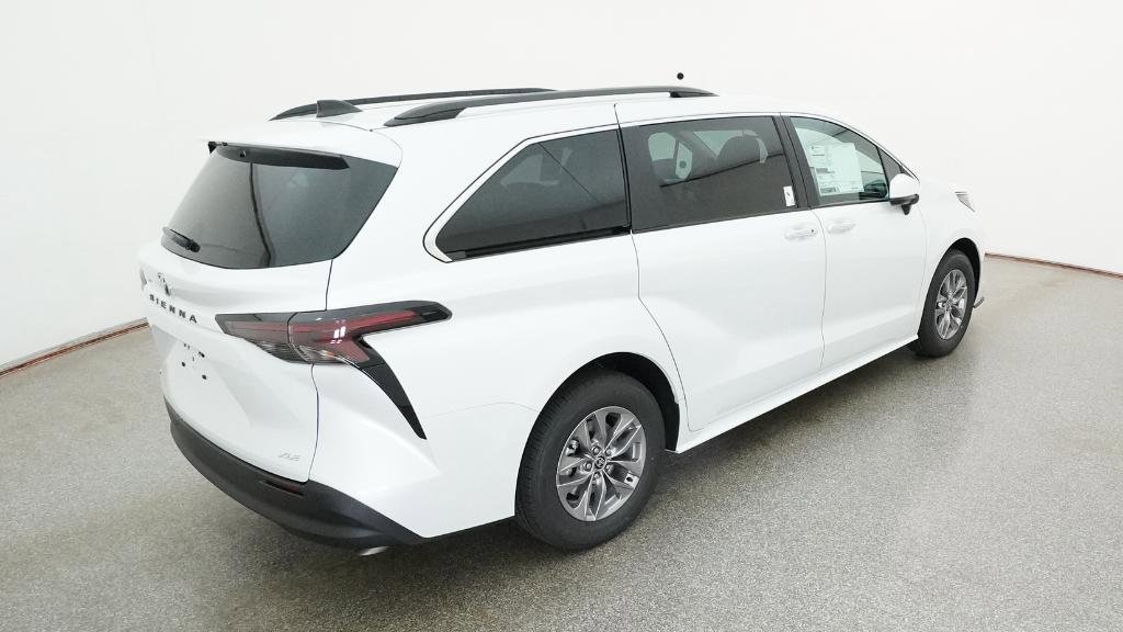 New 2026 Toyota Sienna XLE FWD image 21