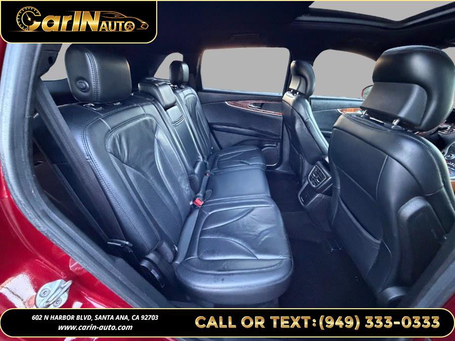 Used 2017 Lincoln MKX Select w/ Select Plus Package image 15