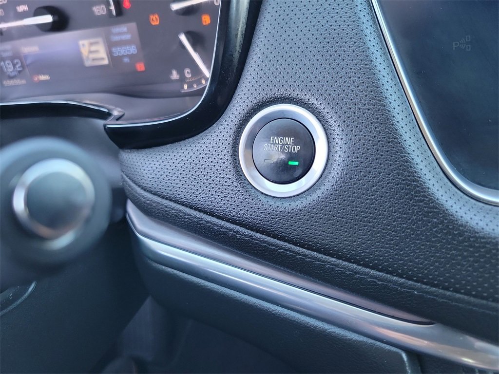 Used 2018 Cadillac XT5 Premium Luxury image 16