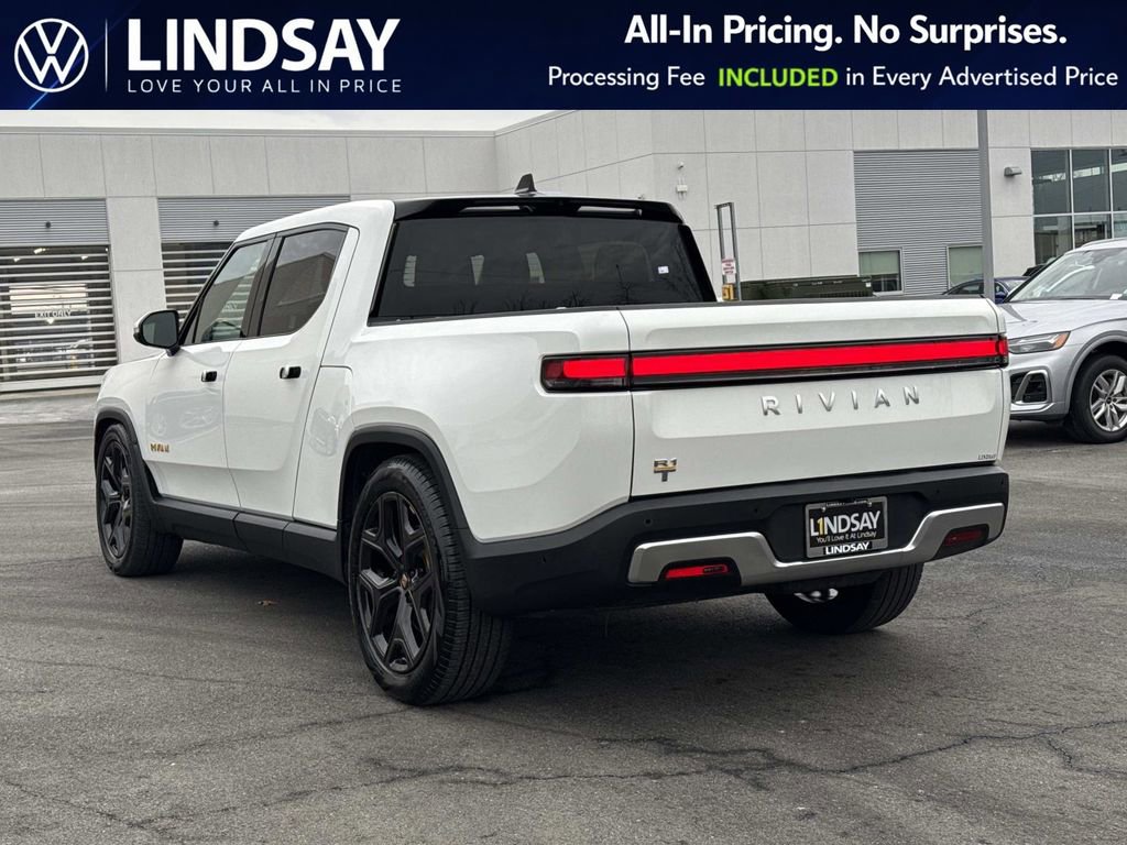Used 2023 Rivian R1T Adventure image 5