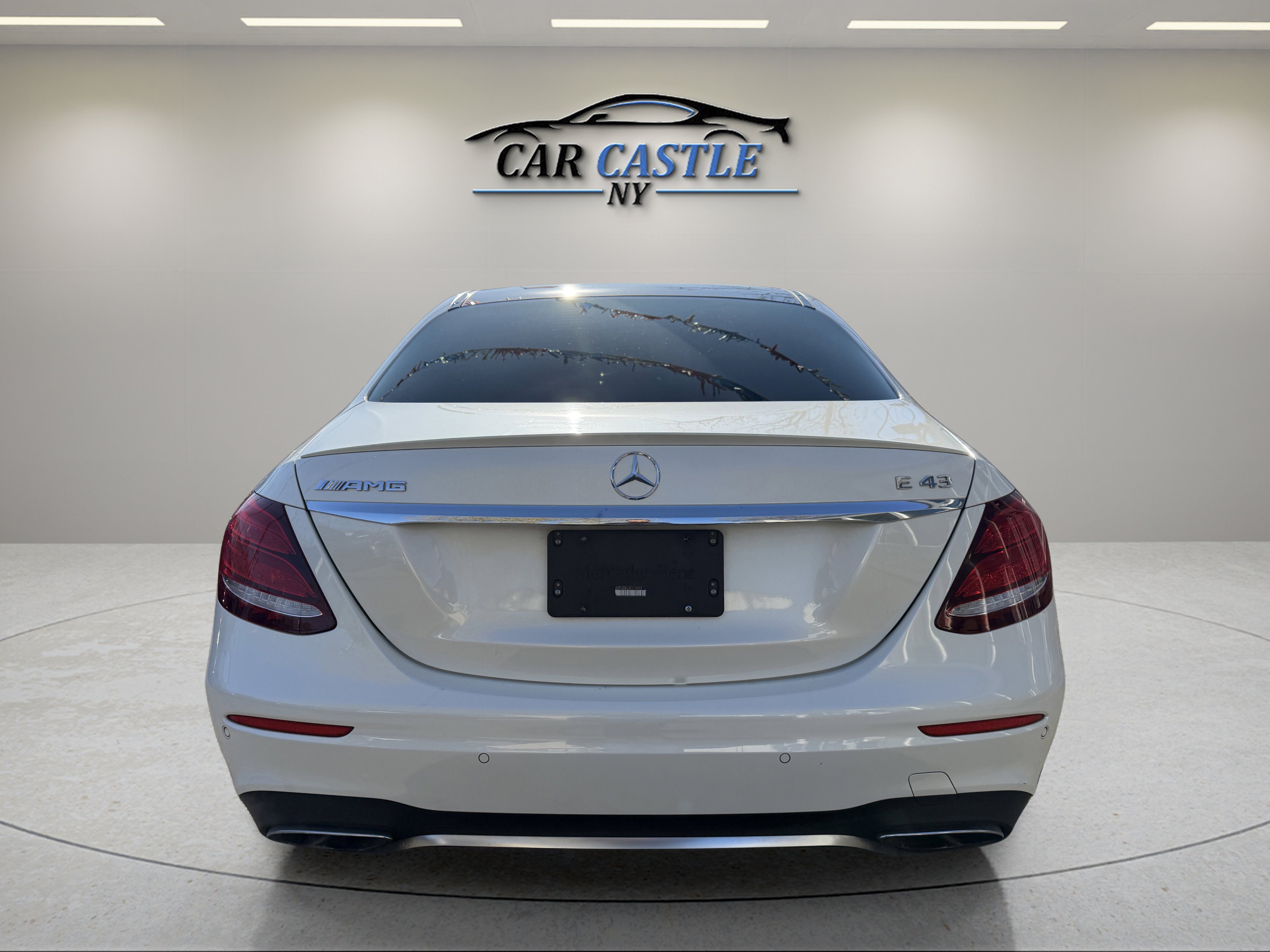 Used 2018 Mercedes-Benz E 43 AMG 4MATIC Sedan image 10