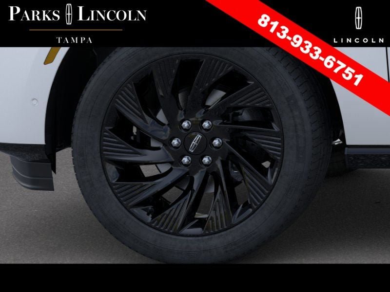 New 2026 Lincoln Navigator L Reserve AWD/4WD image 19