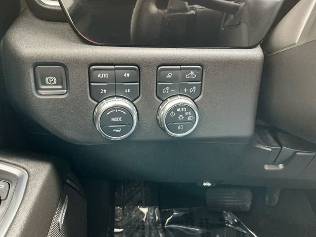 Used 2024 GMC Sierra 1500 Elevation w/ Elevation Premium Package image 23