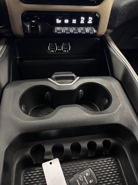 Used 2022 RAM 3500 Laramie image 12