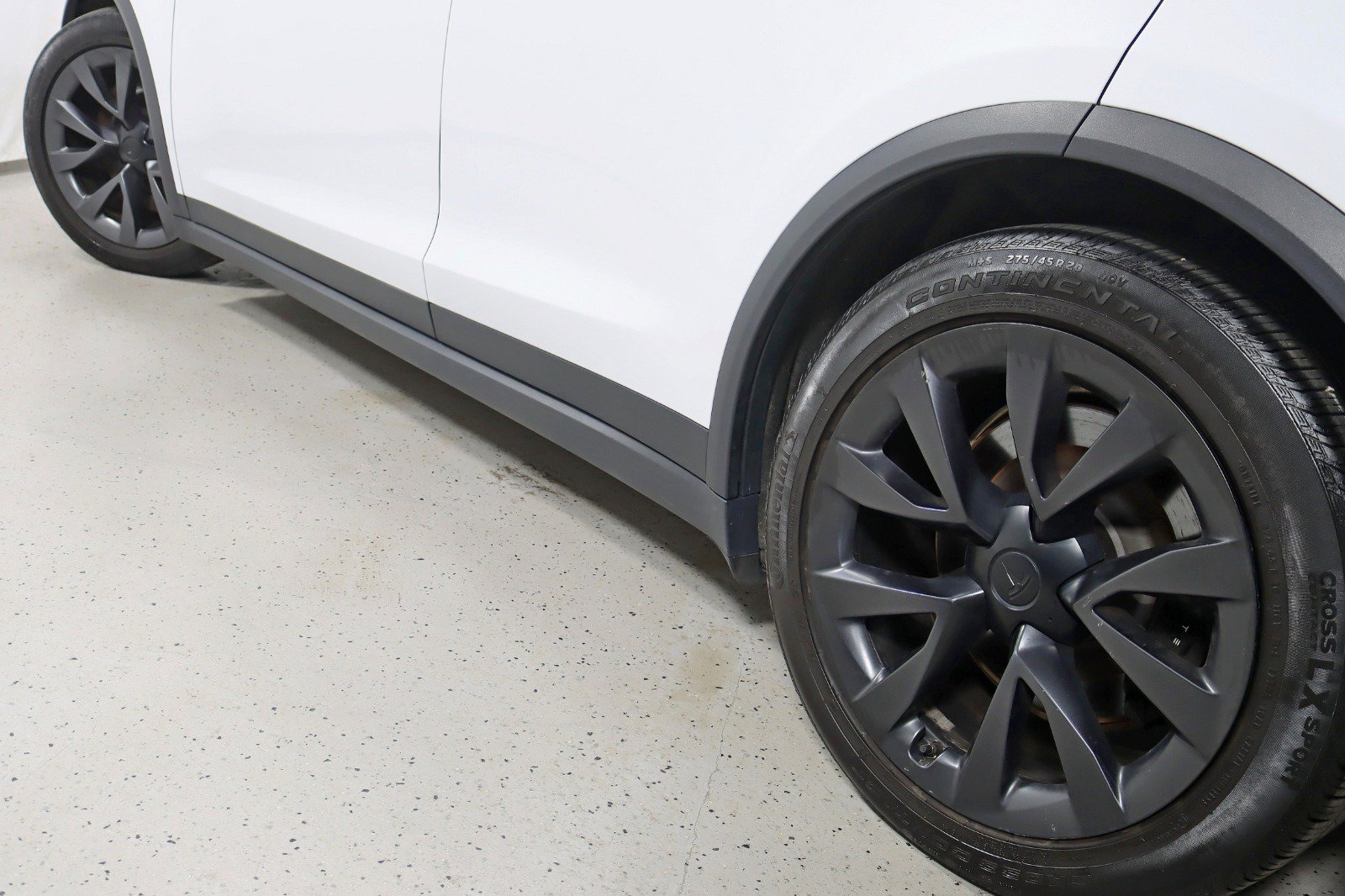 Used 2023 Tesla Model X AWD/4WD image 13