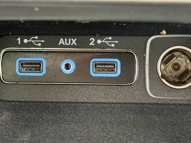 Used 2022 Jeep Grand Cherokee Laredo X image 22