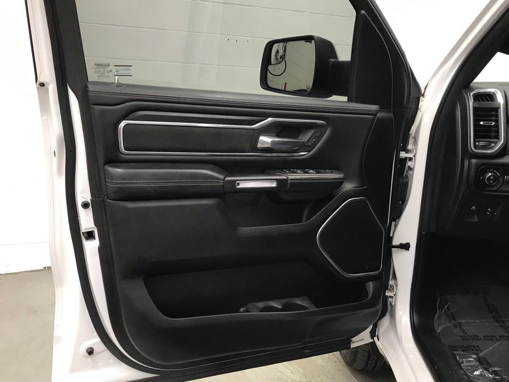 Used 2023 RAM 1500 Laramie image 9