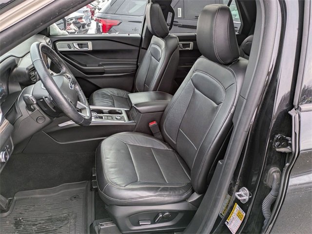 Certified 2020 Ford Explorer Limited w/ Class III Trailer Tow Package image 7