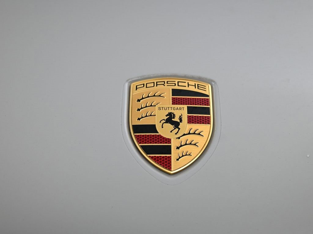 Used 2025 Porsche Cayenne S image 34