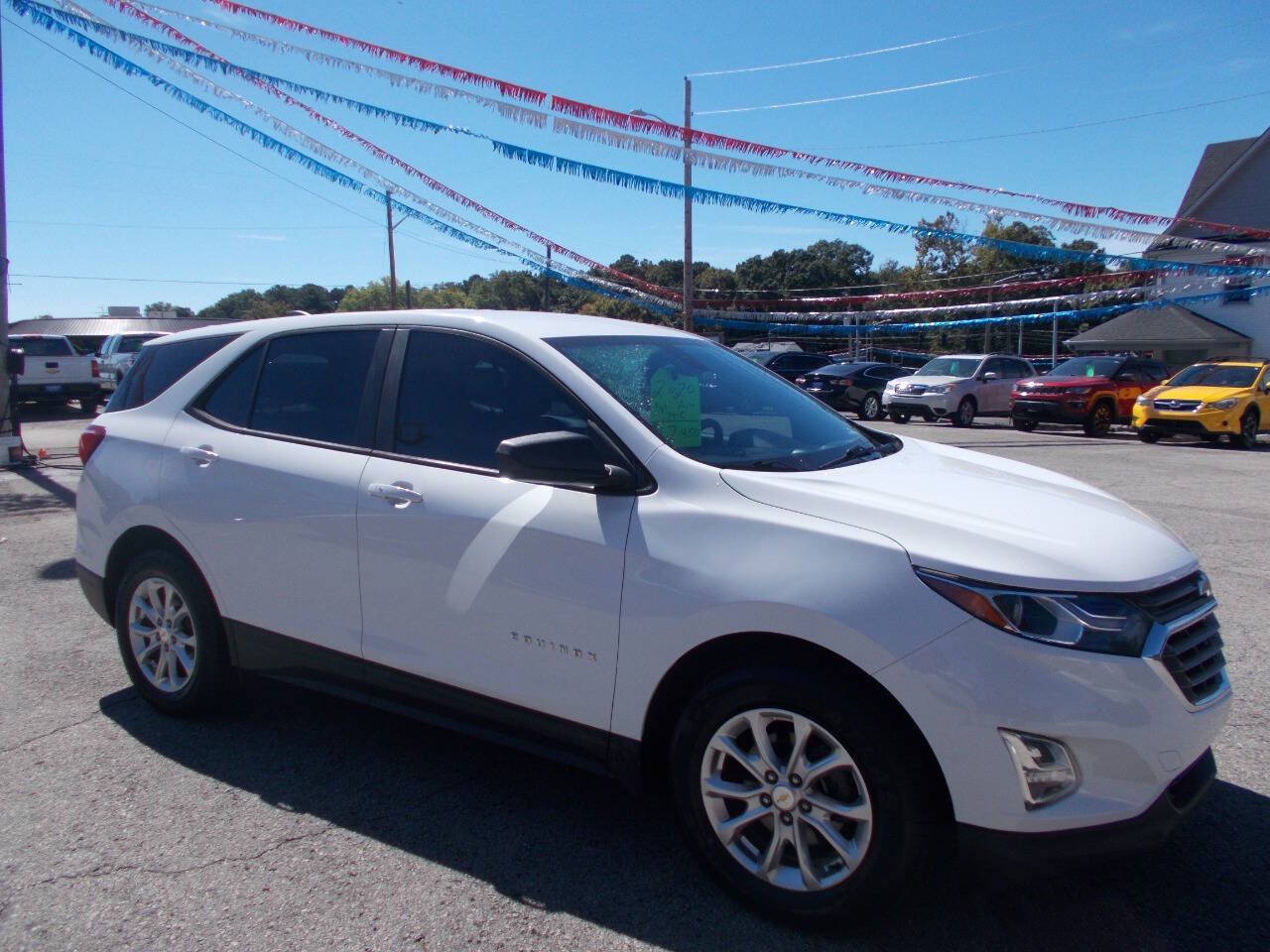 Used 2020 Chevrolet Equinox LS FWD image 19