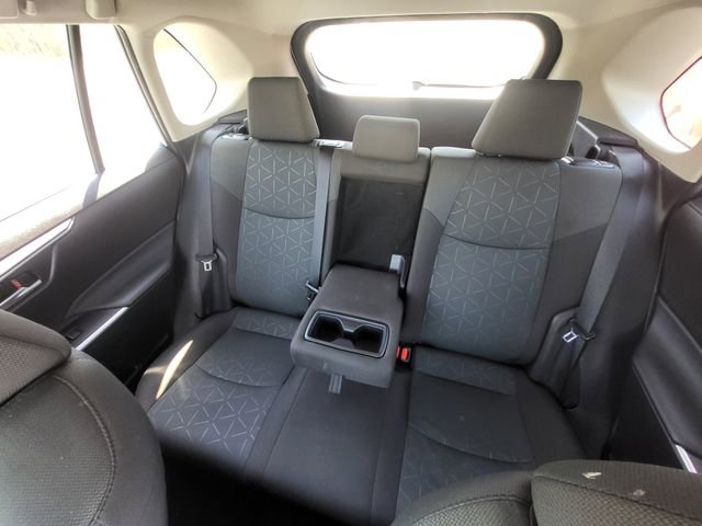 Used 2025 Toyota RAV4 XLE image 12