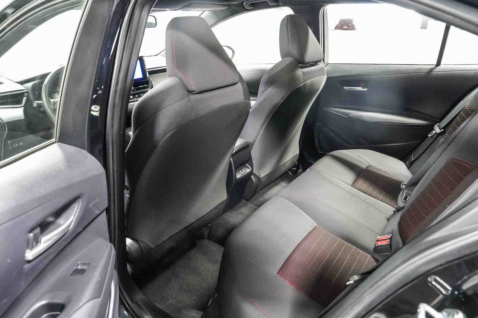 Certified 2024 Toyota Corolla SE w/ SE Premium Package FWD image 20