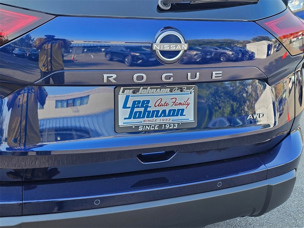 New 2026 Nissan Rogue SV image 22