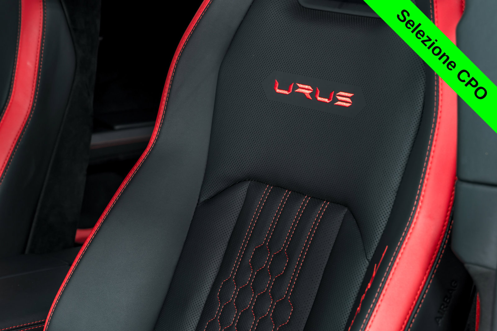 Used 2023 Lamborghini Urus Performante AWD/4WD image 23