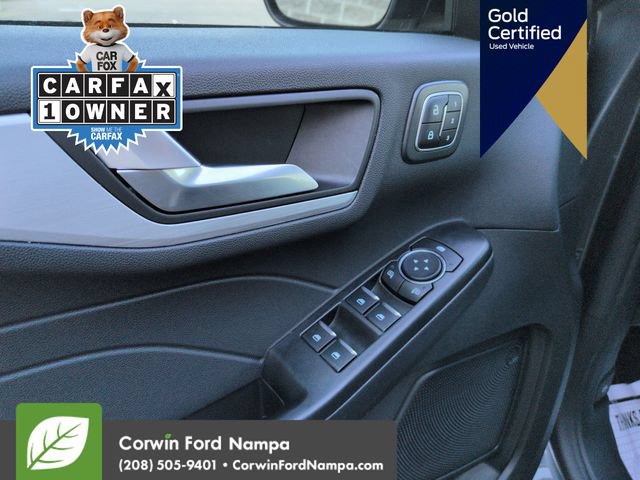 Used 2025 Ford Escape Platinum AWD/4WD image 13