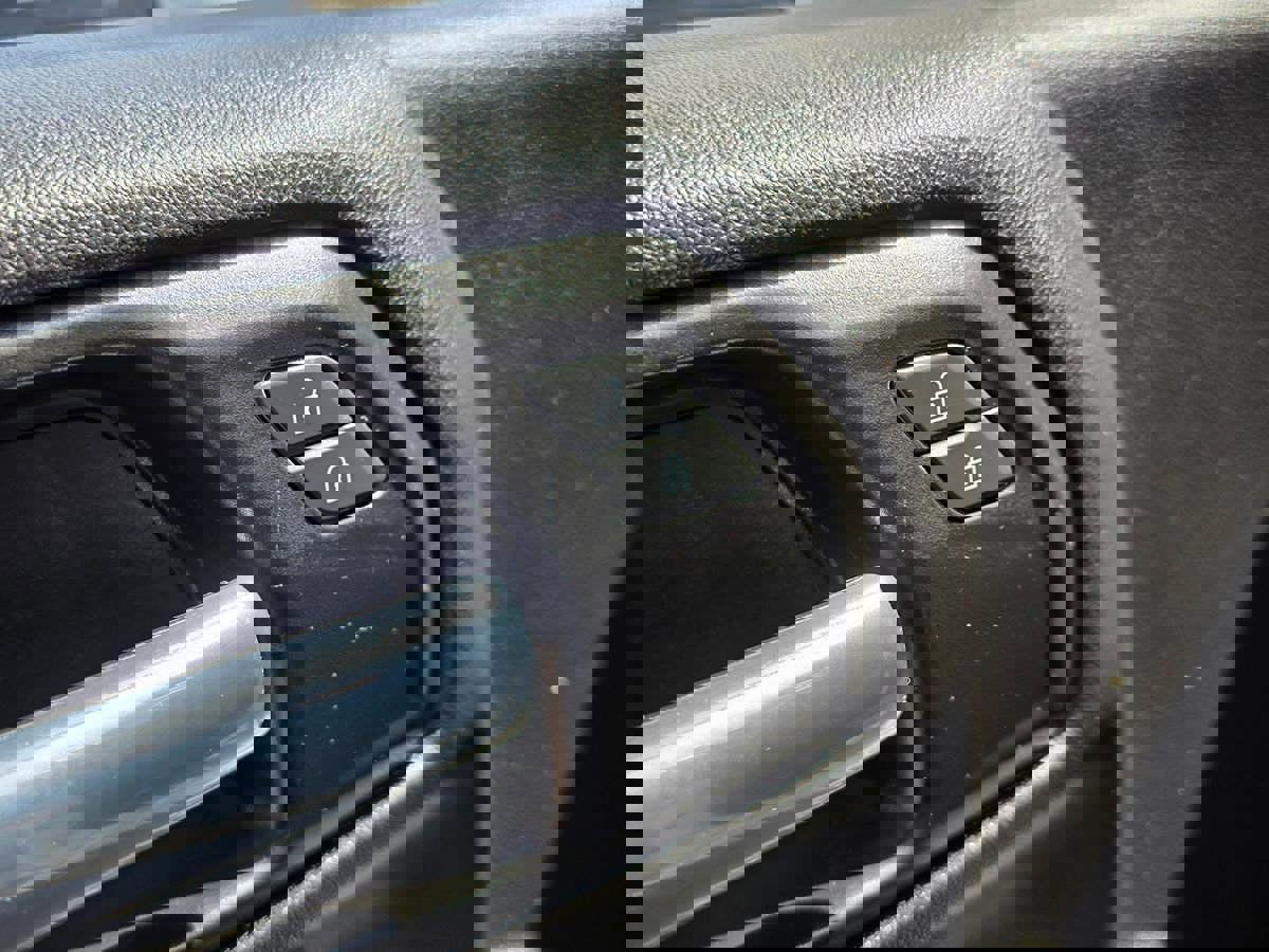 Used 2021 Chevrolet Silverado 1500 Custom image 28