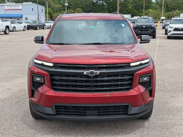 Used 2024 Chevrolet Traverse LT w/ Midnight/Sport Edition image 2