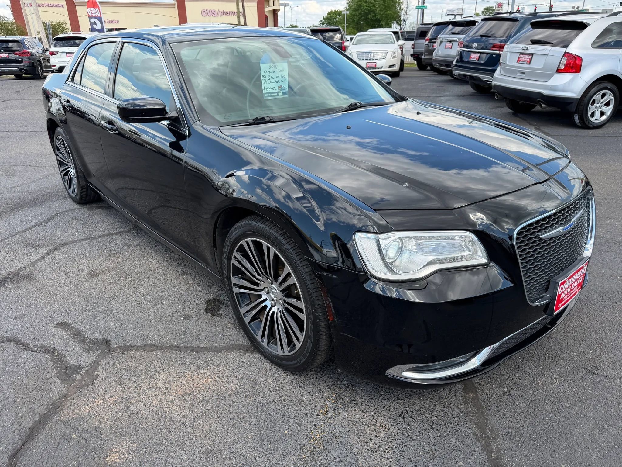 Used 2018 Chrysler 300 Touring L RWD image 16