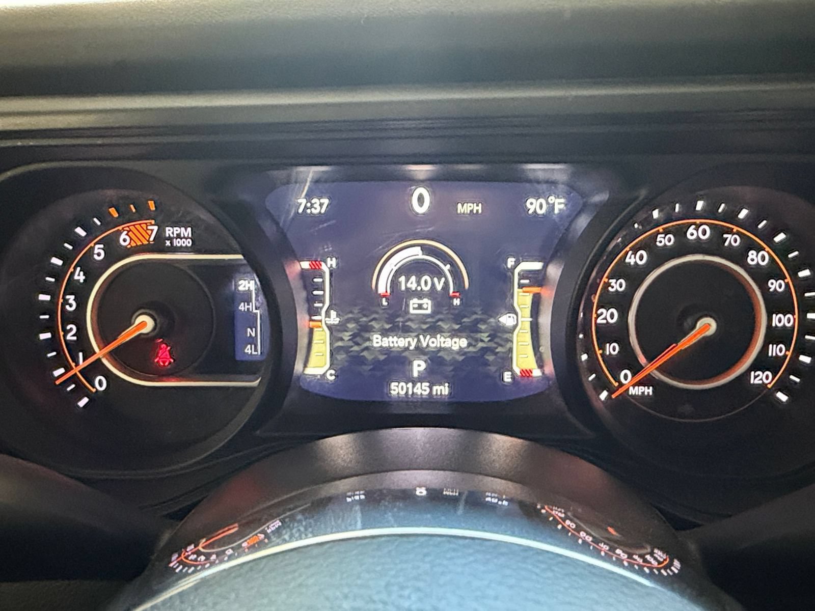 Used 2025 Jeep Wrangler Unlimited Sahara AWD/4WD image 40