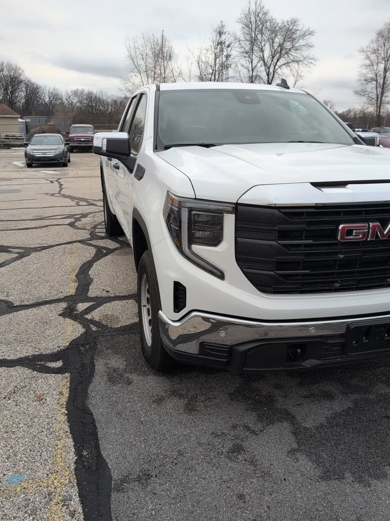 Used 2025 GMC Sierra 1500 Pro w/ Pro Value Package image 11