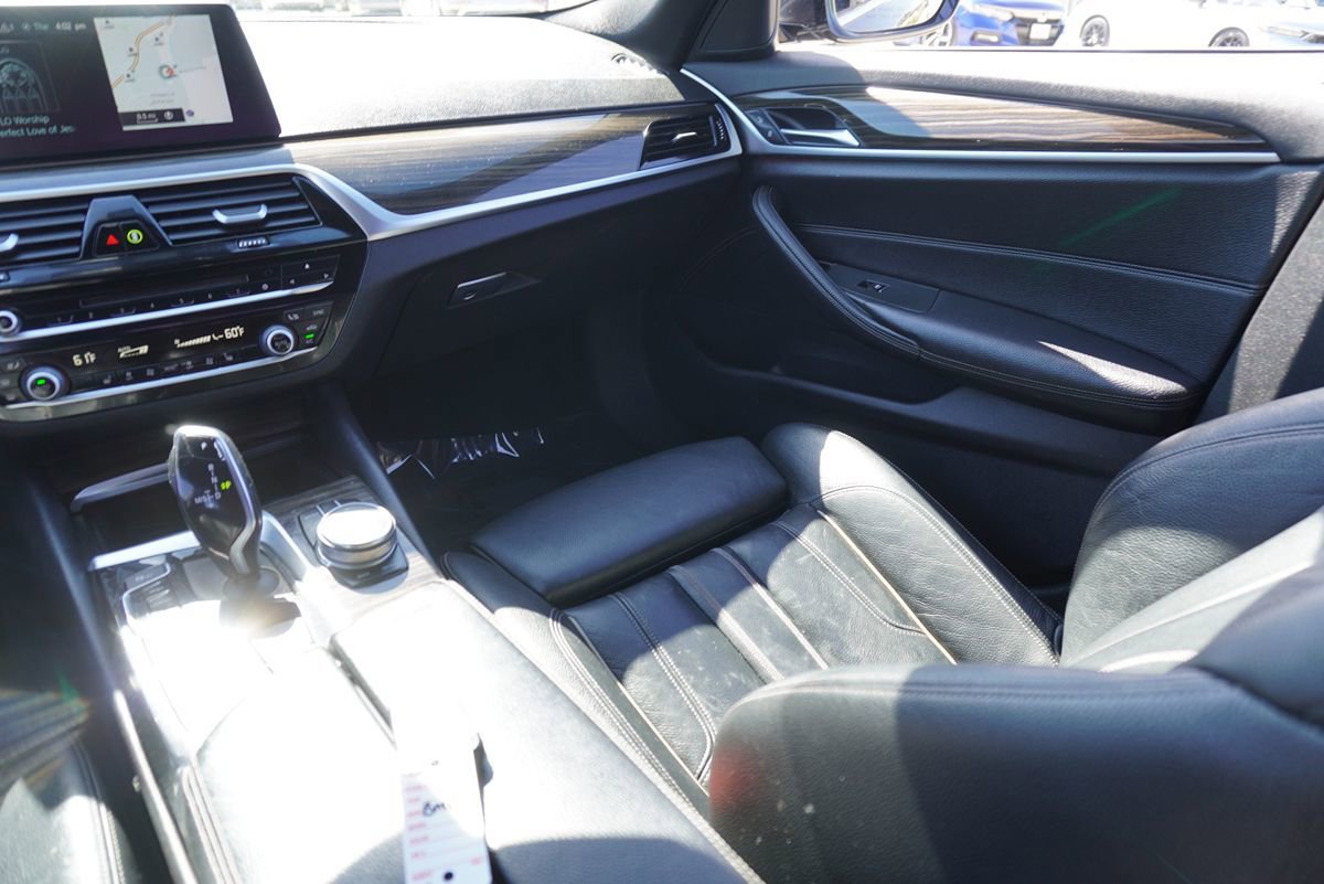 Used 2018 BMW 530i RWD image 23