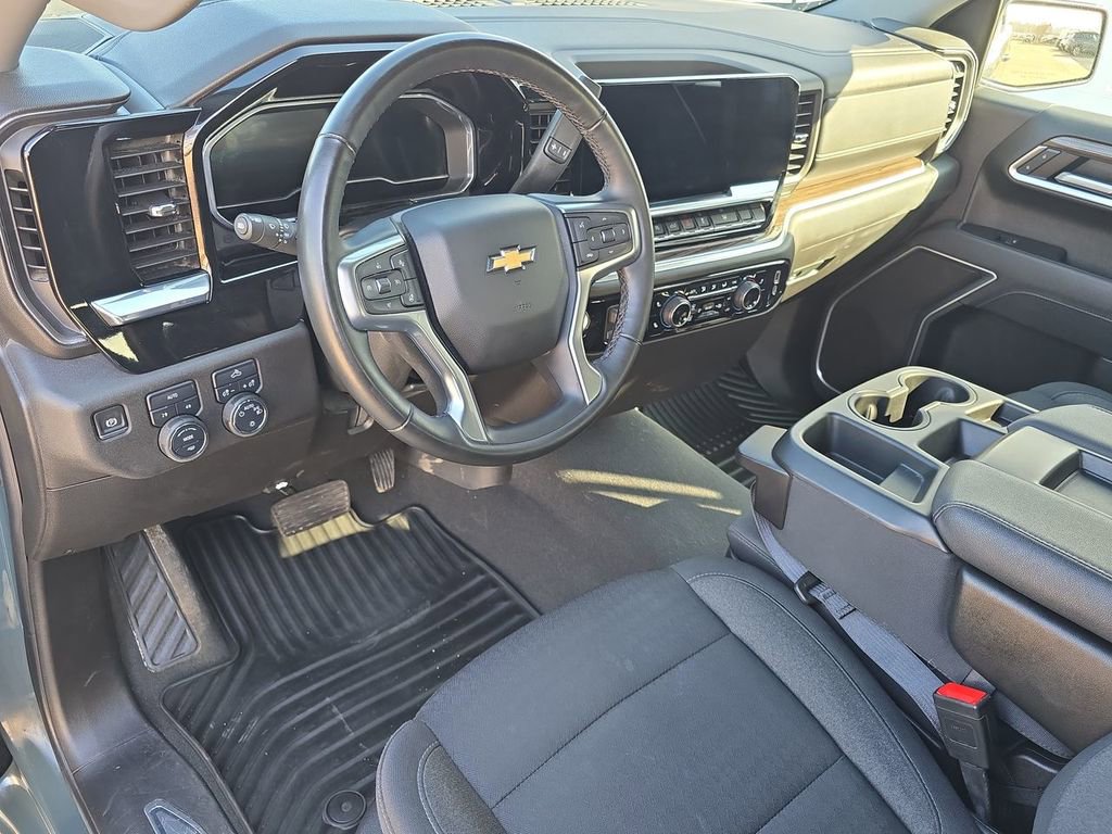 Certified 2025 Chevrolet Silverado 1500 LT image 10