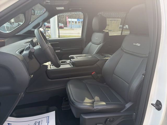 New 2026 Ford Expedition Platinum w/ Stealth Appearance Package image 10