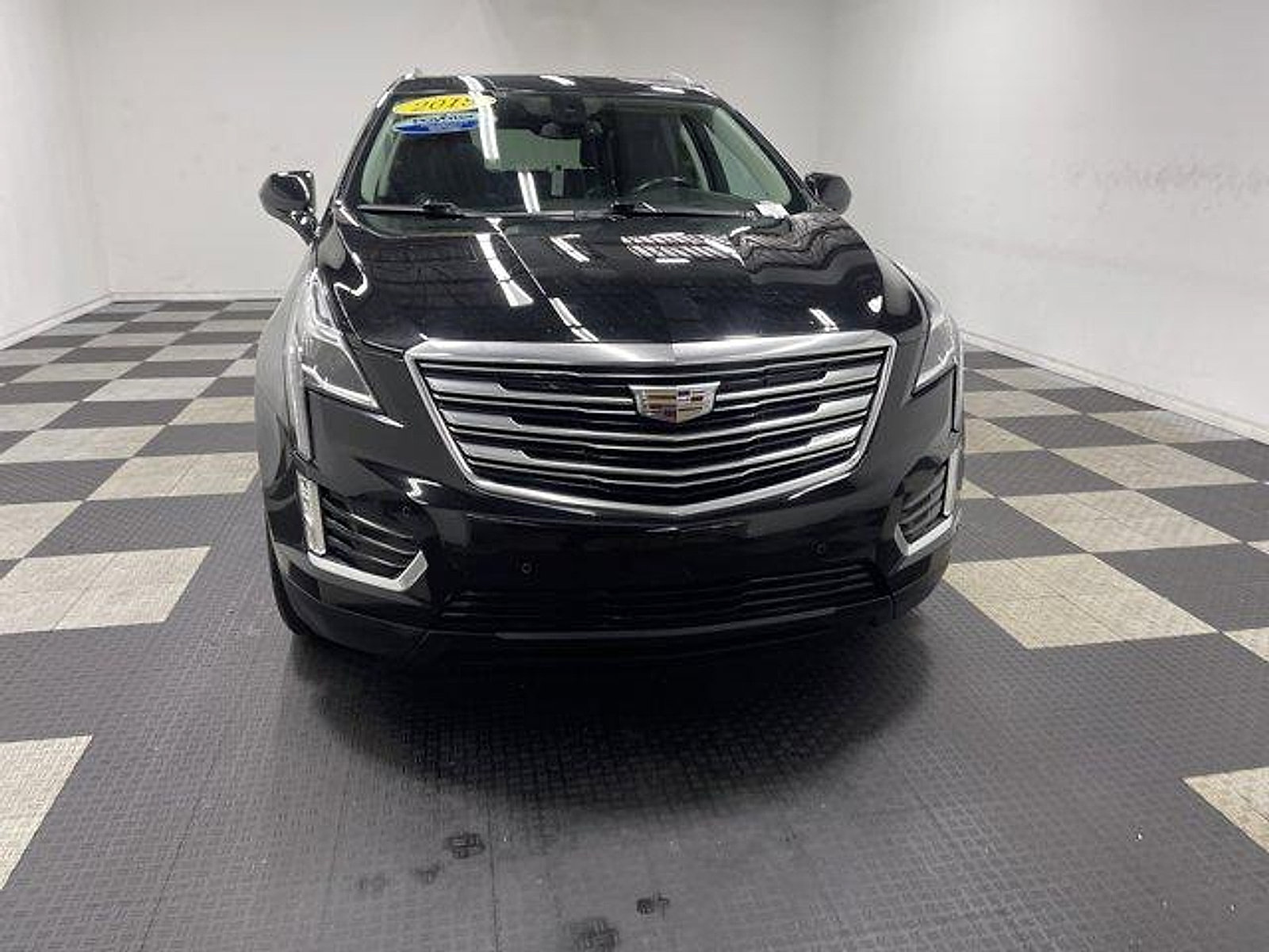 Used 2018 Cadillac XT5 Premium Luxury FWD image 6
