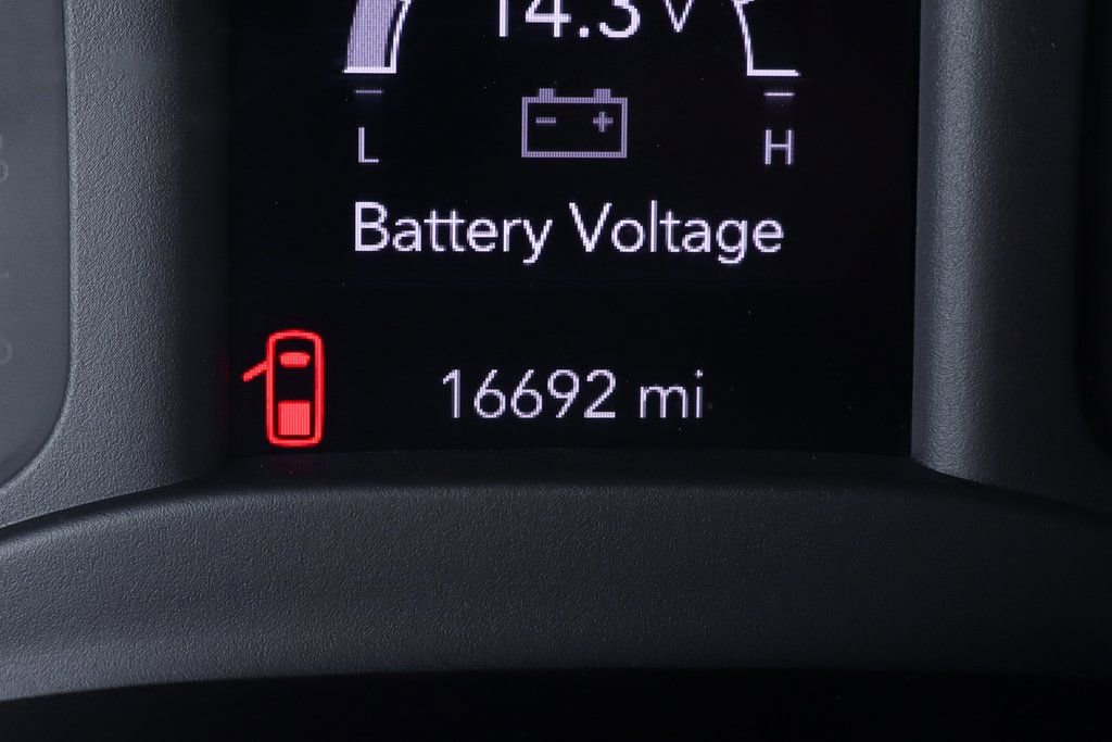 Used 2021 RAM 5500 Tradesman w/ Chrome Appearance Group image 22