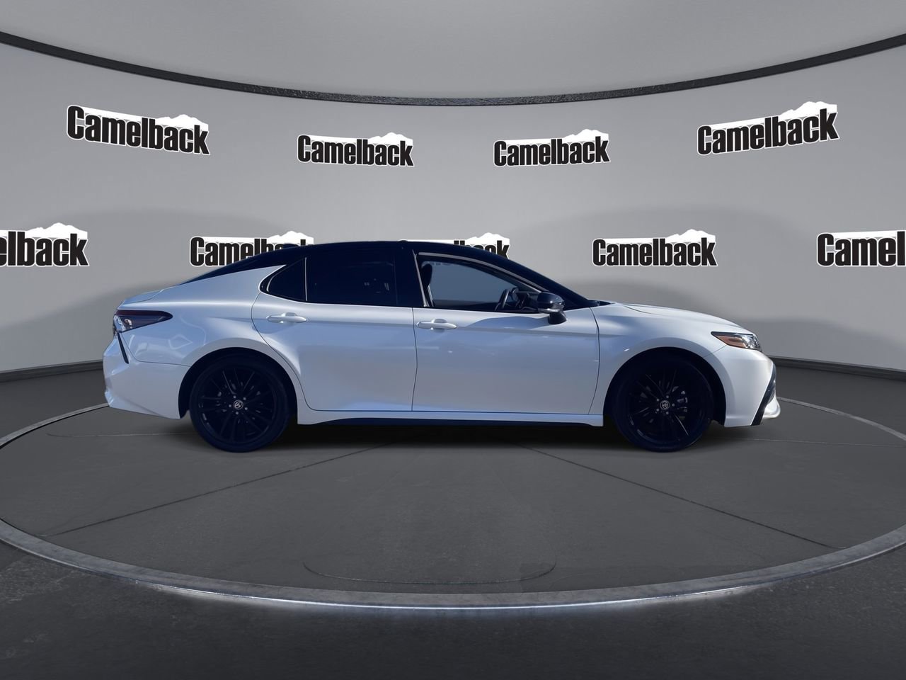 Used 2023 Toyota Camry XSE w/ Blackout Package (TMS) FWD image 8