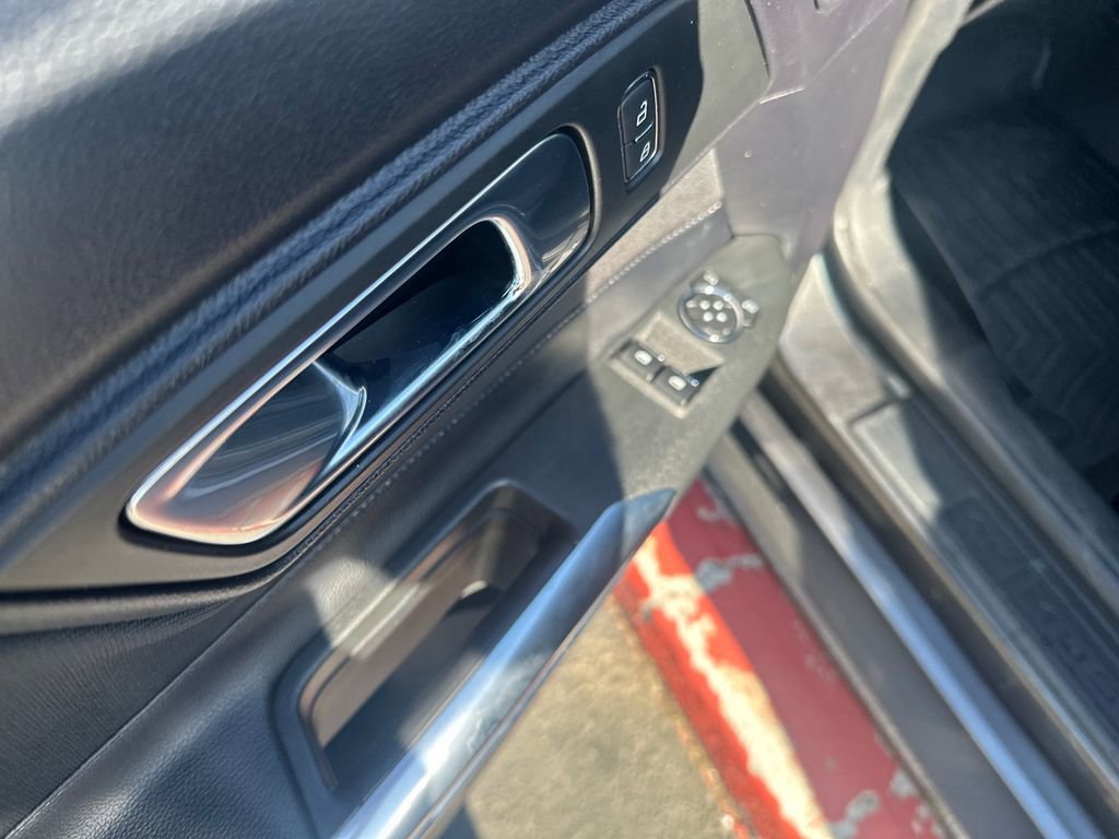 Used 2019 Ford Mustang Coupe w/ Ecoboost Performance Package image 11