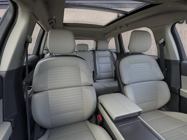 New 2026 Lincoln Nautilus Reserve AWD/4WD image 10