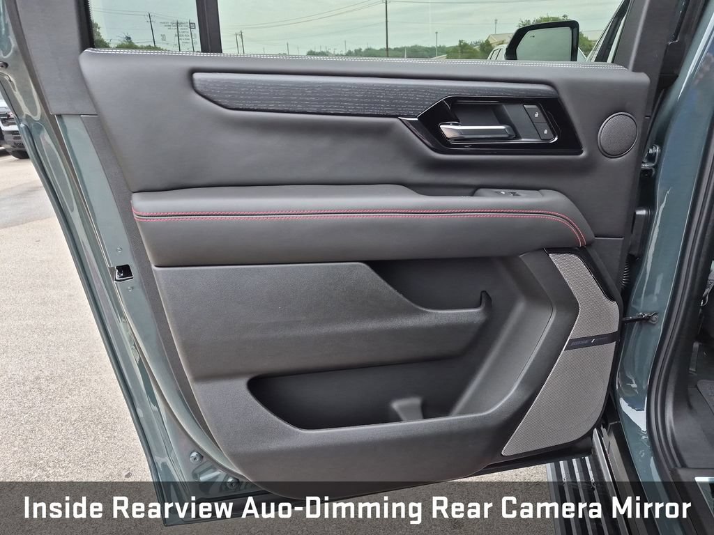 New 2026 GMC Yukon XL AT4 Ultimate AWD/4WD image 39