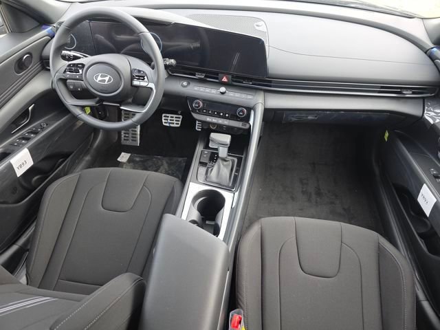New 2026 Hyundai Elantra Sport FWD image 23