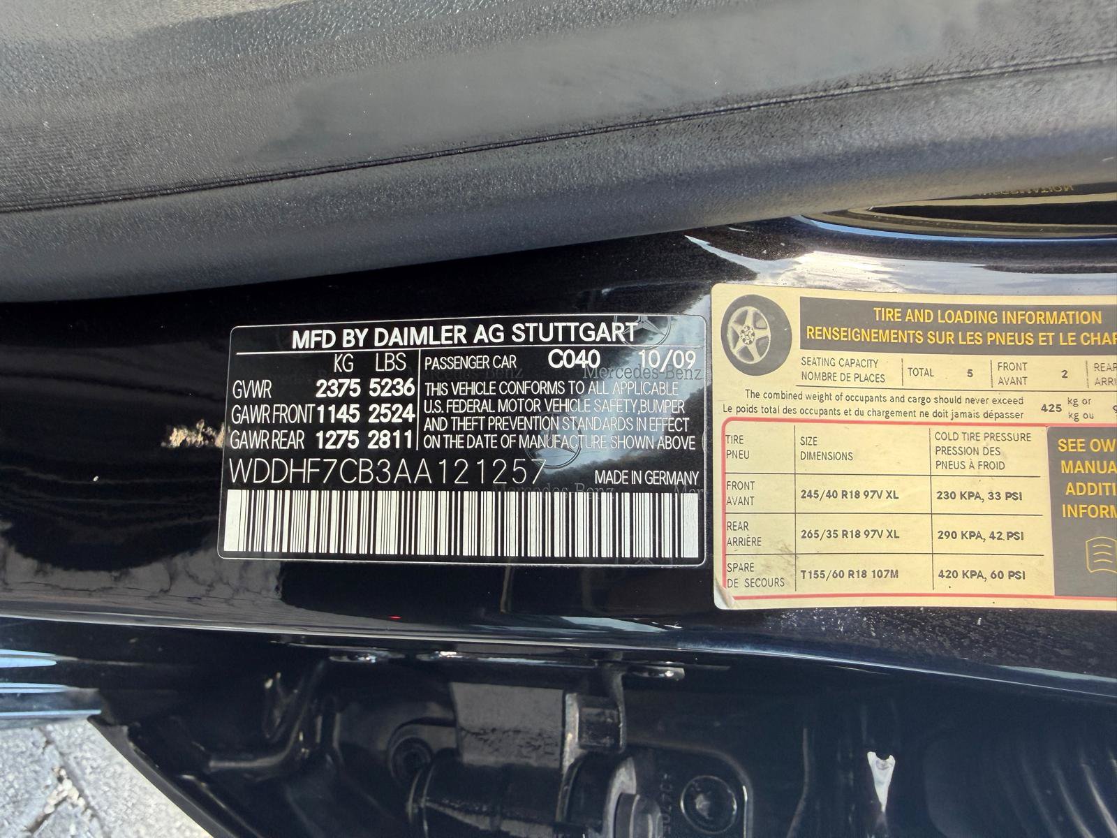 Used 2010 Mercedes-Benz E 550 Sedan image 46