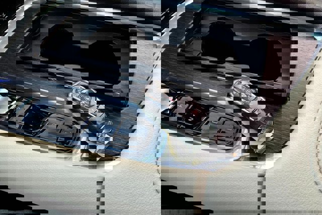 Used 2023 Buick Enclave Avenir w/ Avenir Technology Package image 11